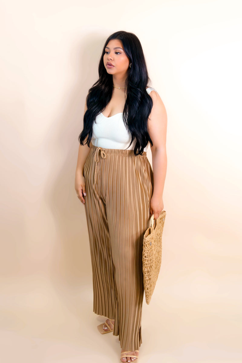 Meet Me At Brunch Pants - Gold