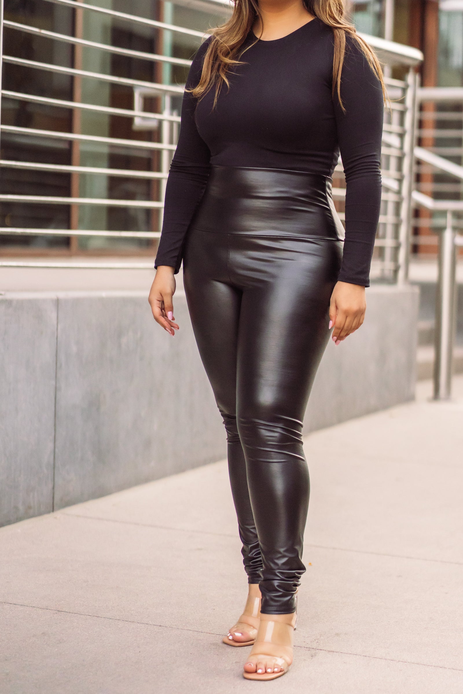 ELENDEEK FAUX LEATHER LEGGINGS ブラック 02 ELENDEEK FAUX LEATHER LEGGINGS ブラック 02