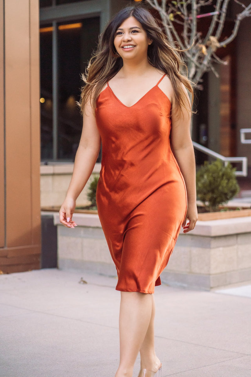 winter satin dress How to wear a satin dress? Duchesse